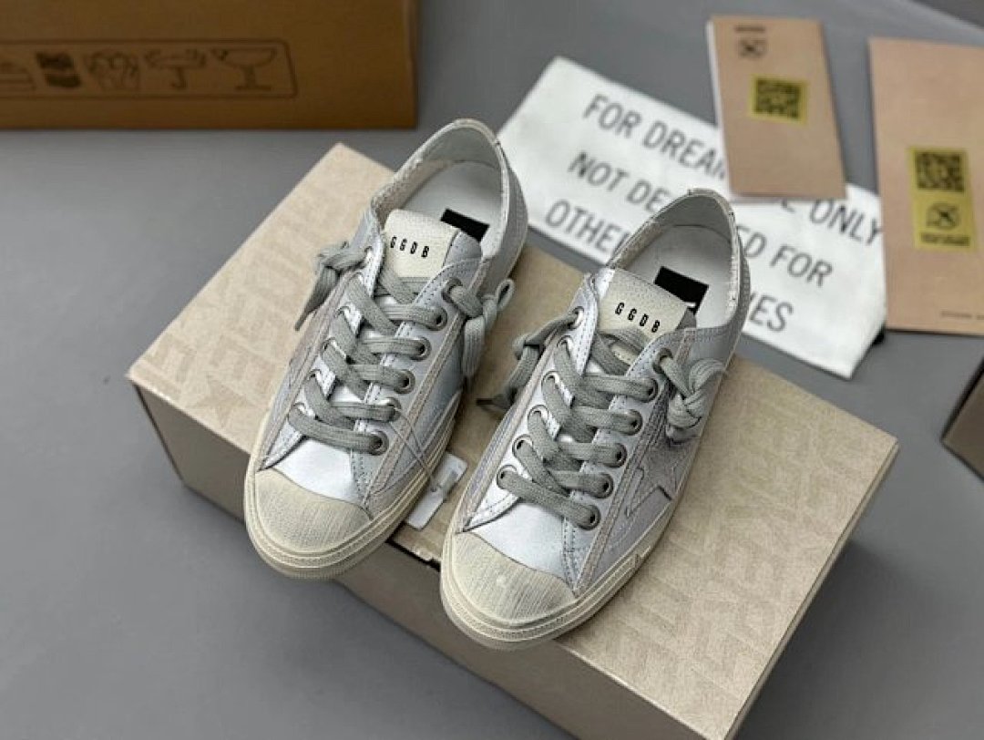 Golden Goose Deluxe Brand - Image 6
