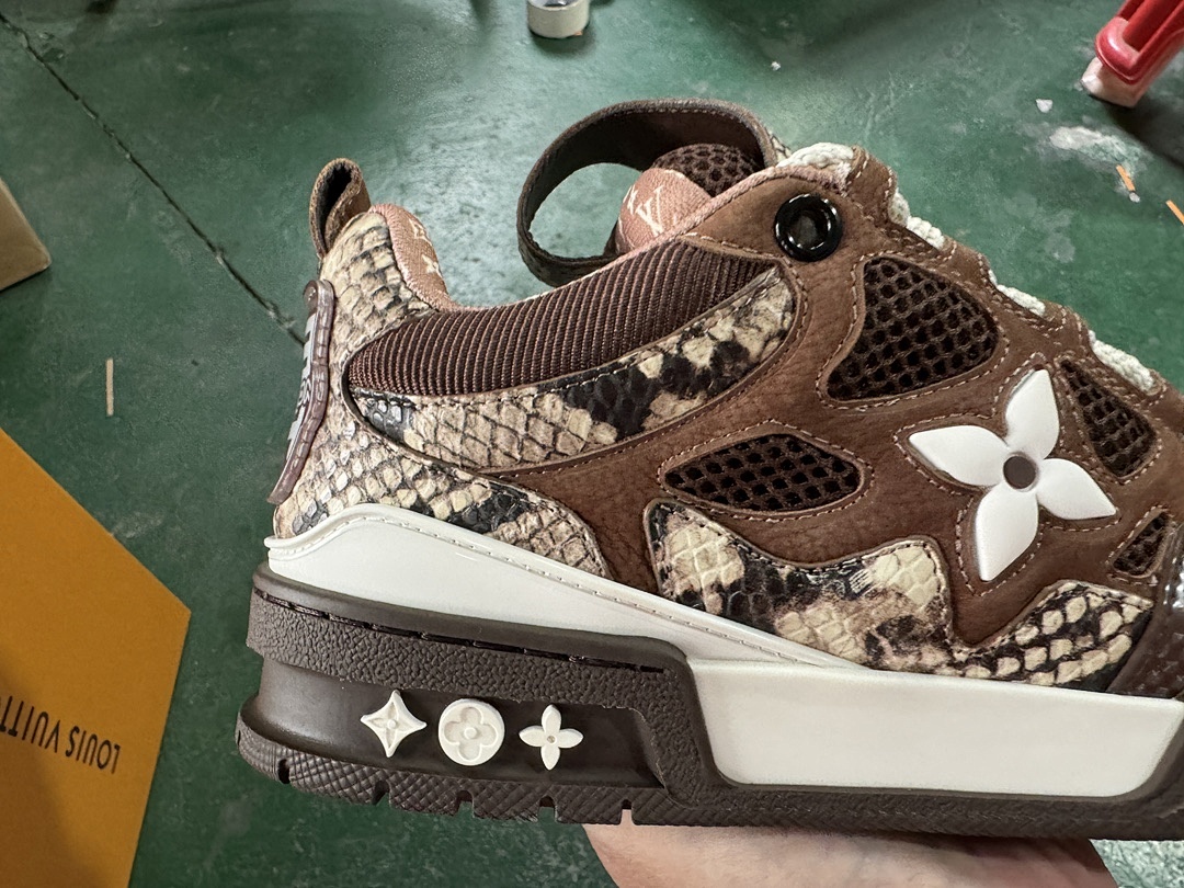 Louis Vuitton LV SkateBlack Sports Shoes - Image 6