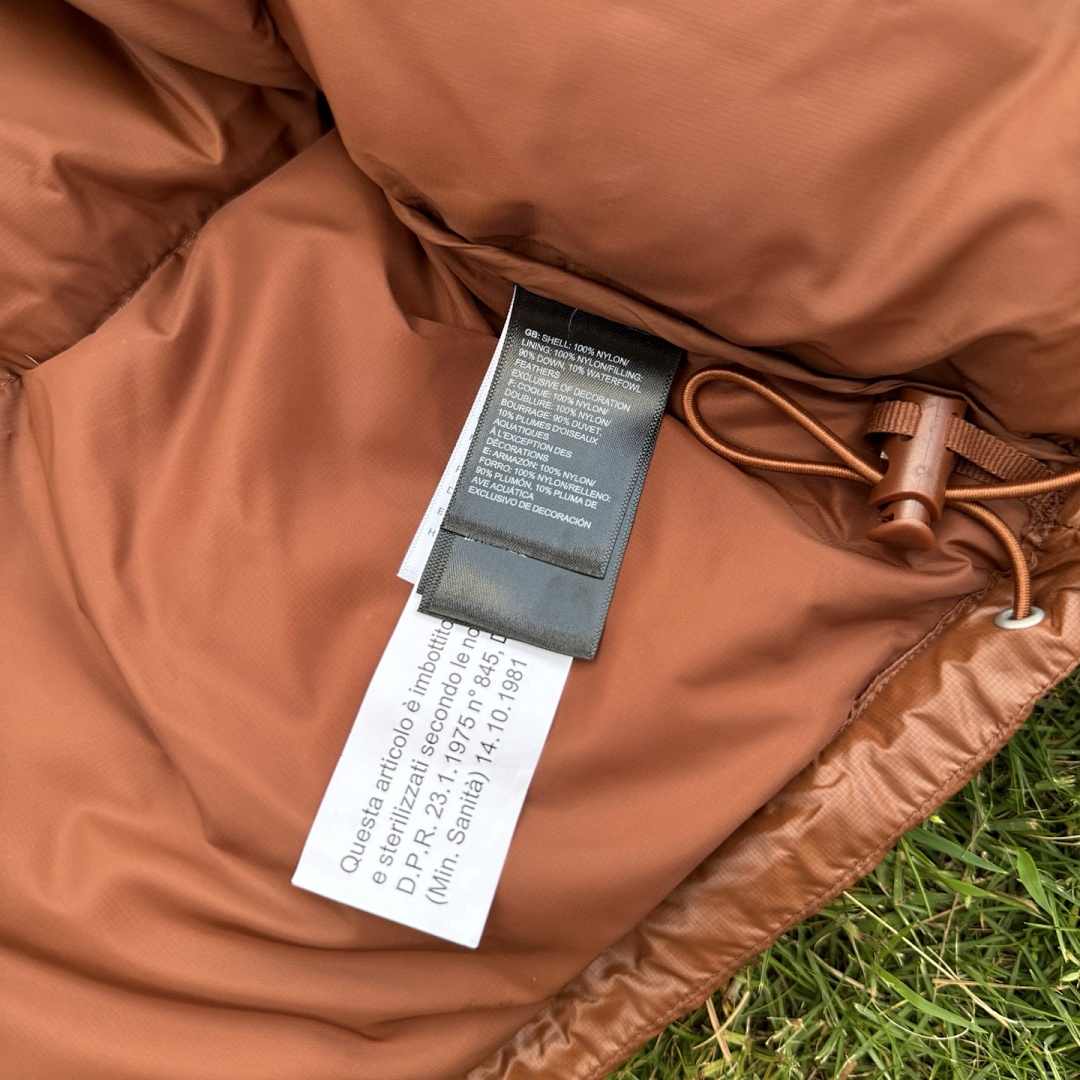 The North Face TNF Women's Nuptse Short Jacket - Image 12