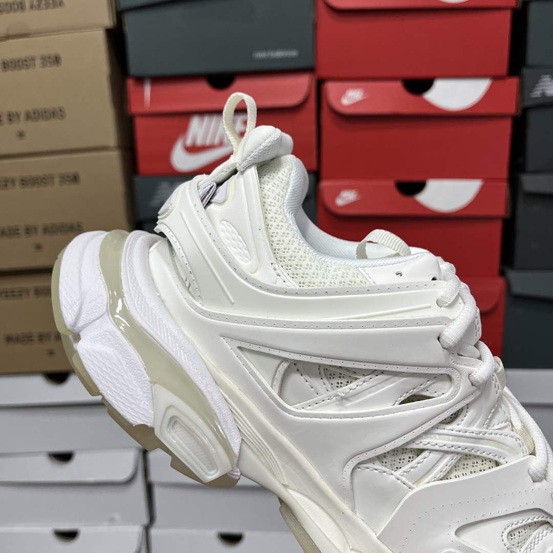 Balenciaga BLCG Track - Image 6