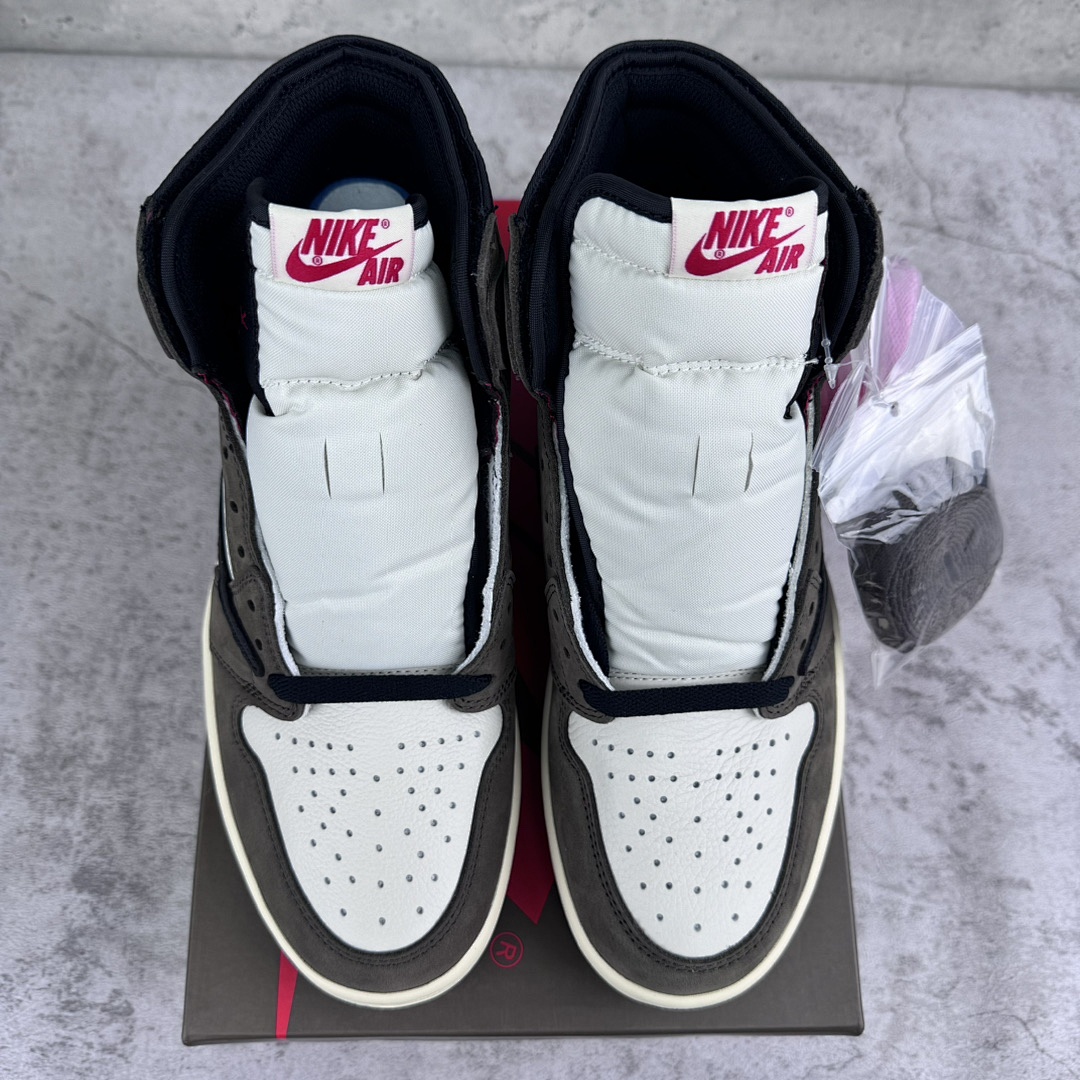 Chanel Jordan 1 Retro High OG SP Travis Scott (Mocha) - Image 4