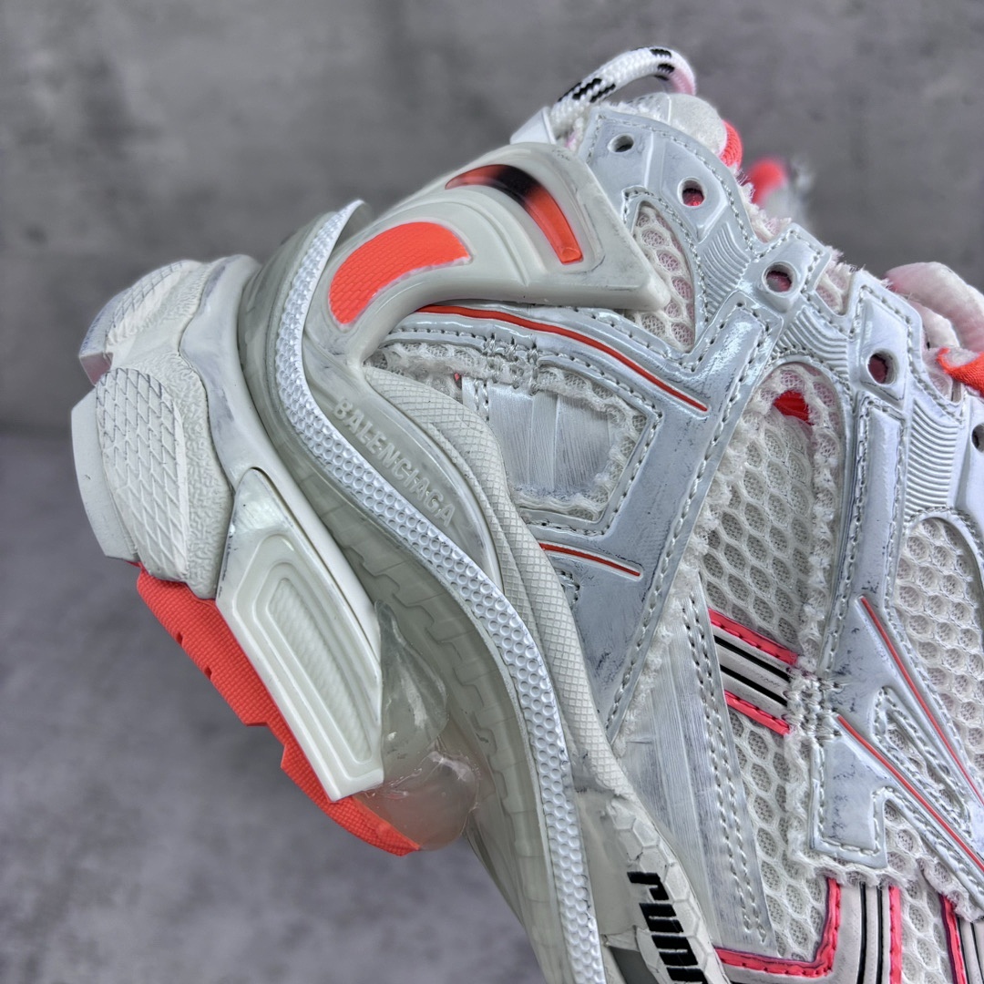 Balenciaga Runner - Image 14