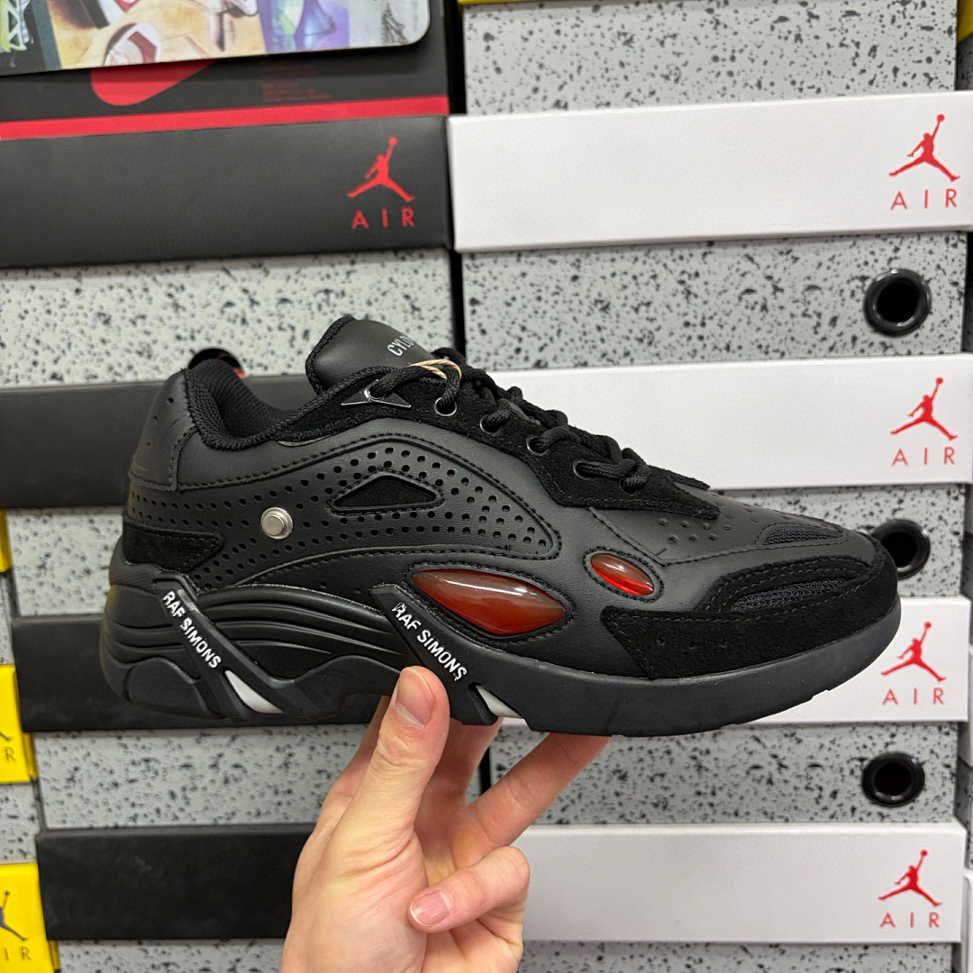 On Running Raf Simons Cylon-21 - Image 10