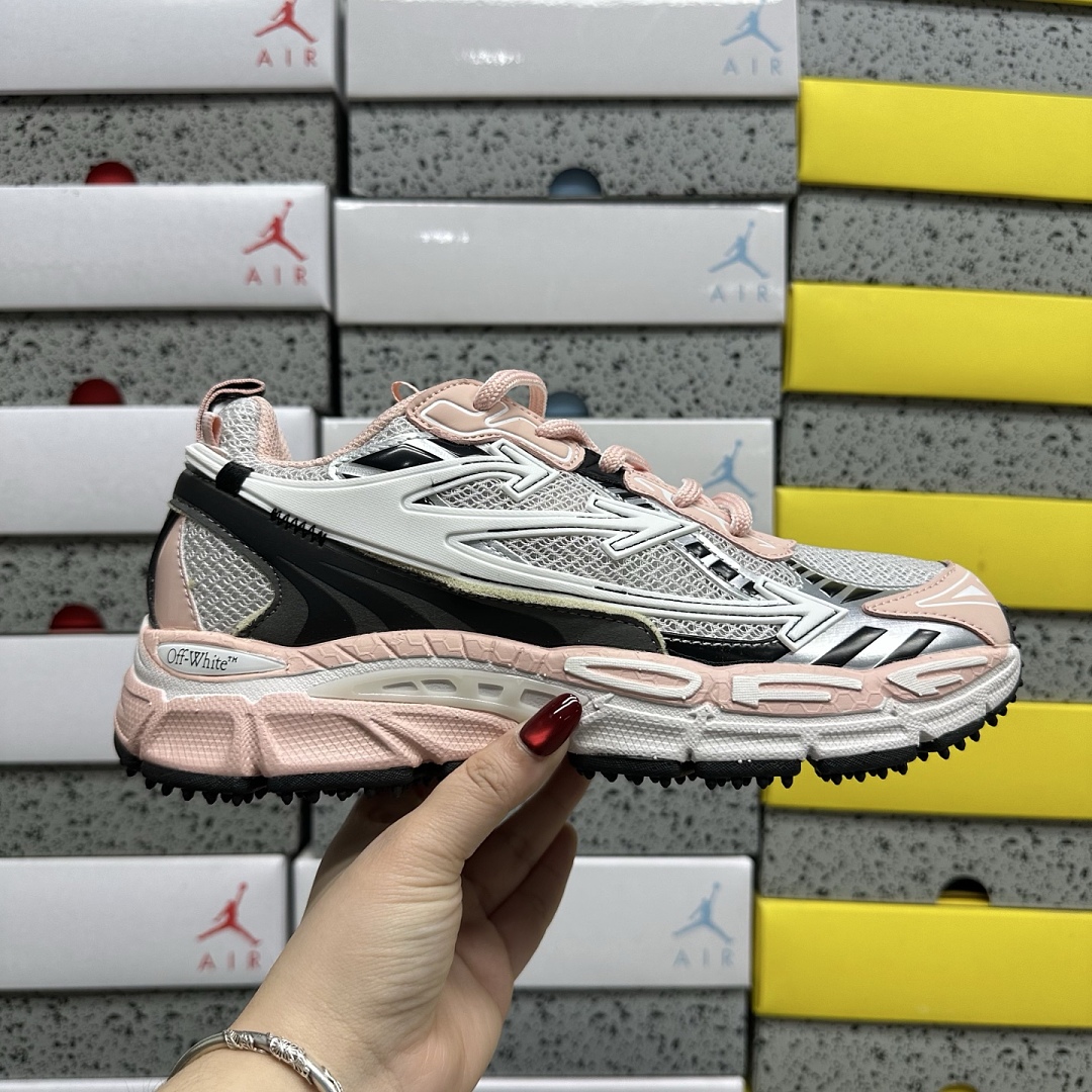 Off-White Be Right Back F24 10931 - Image 9