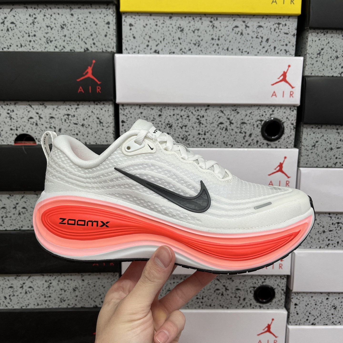 Nike Zoom Vomero - Image 11