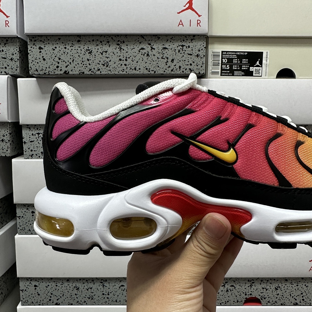 Nike Air Max Plus Yellow Pink Gradient - Image 18