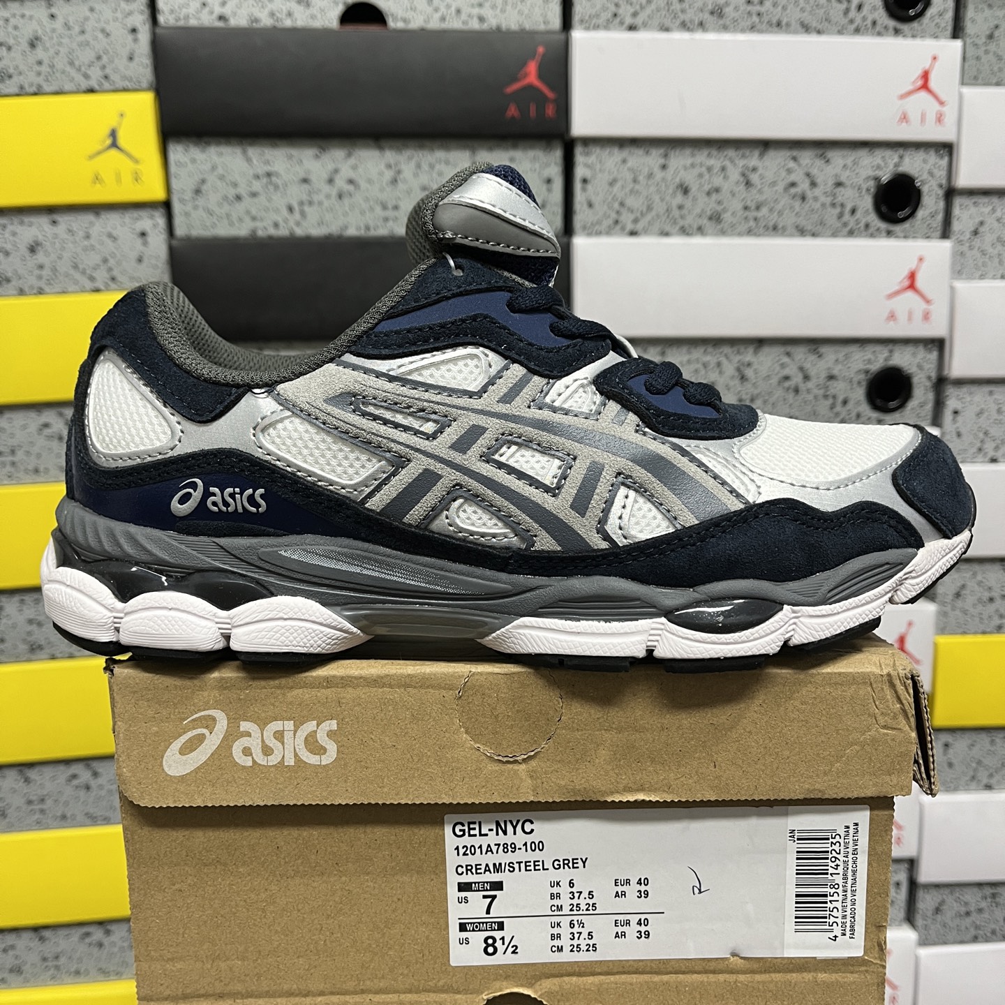 ASICS Gel-NYC Yankees - Image 11