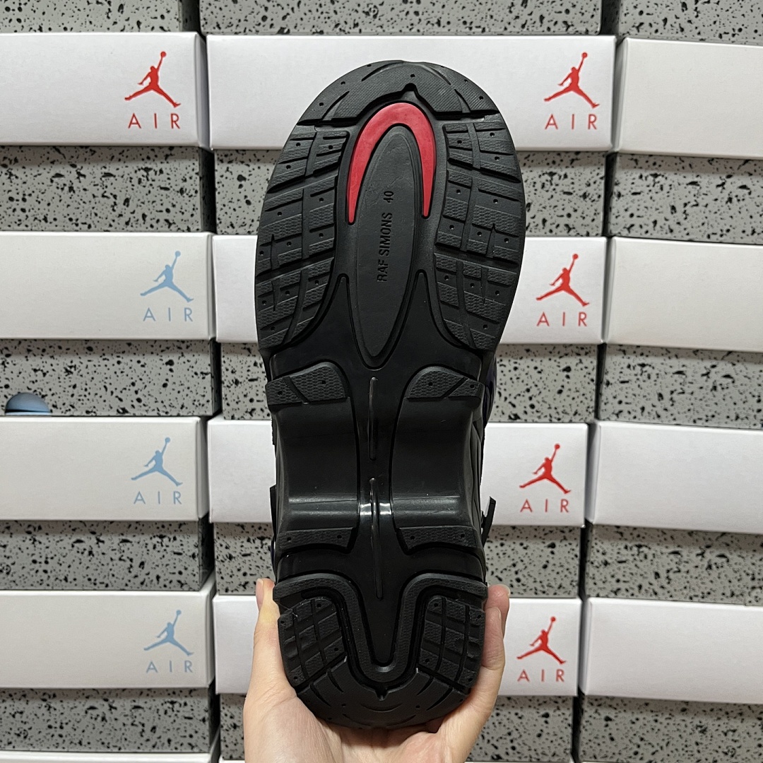 On Running Raf Simons Cylon-21 - Image 5
