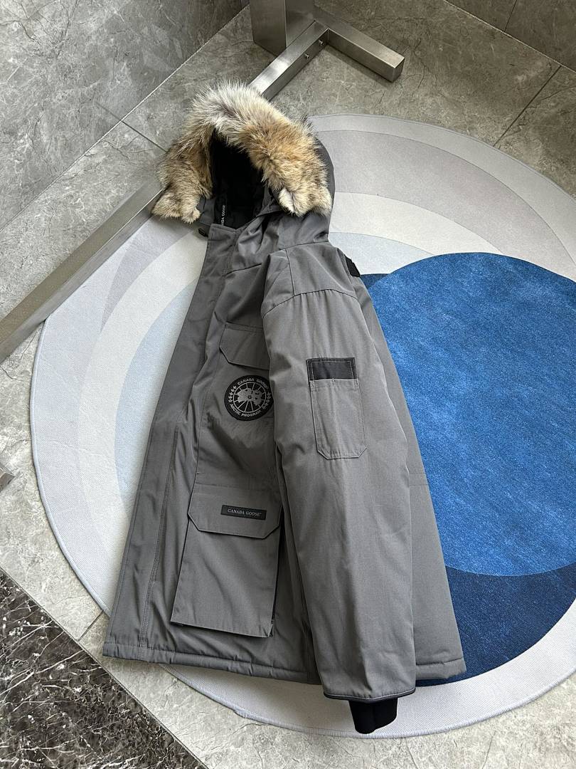 Canada Goose Parka 08 - Image 4