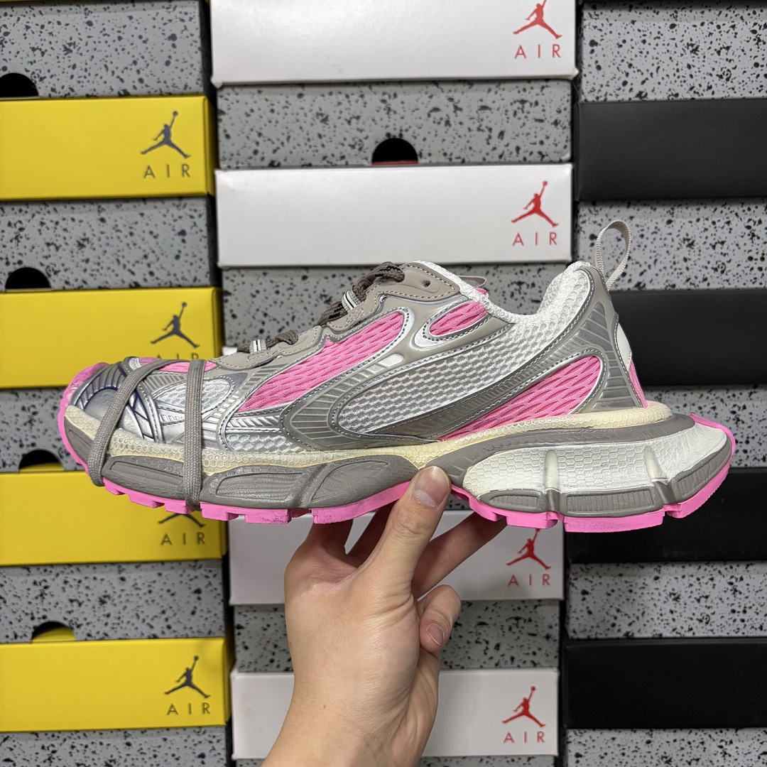 Balenciaga BLCG 3XL - Image 8