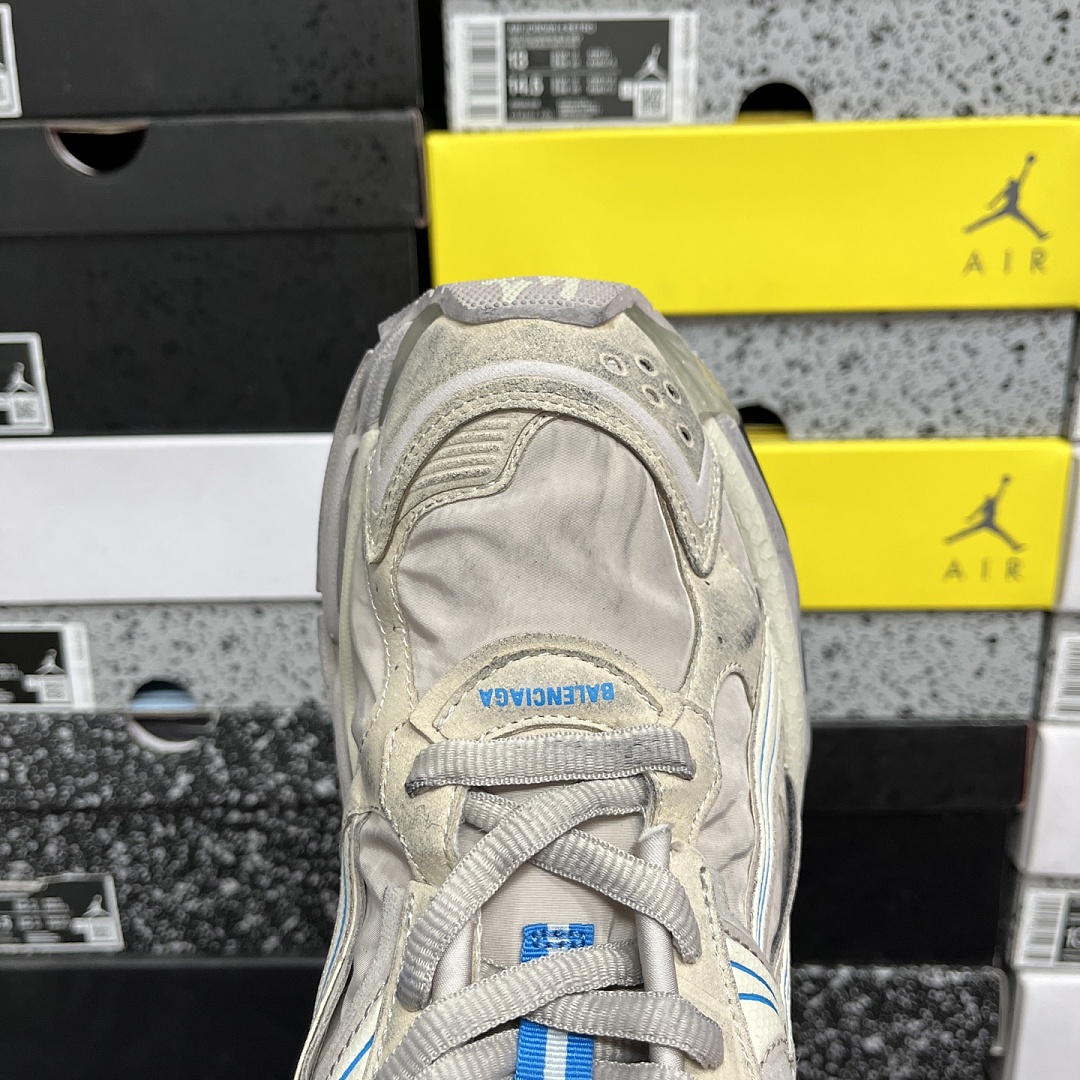Balenciaga BLCG Runner 7.5 - Image 6