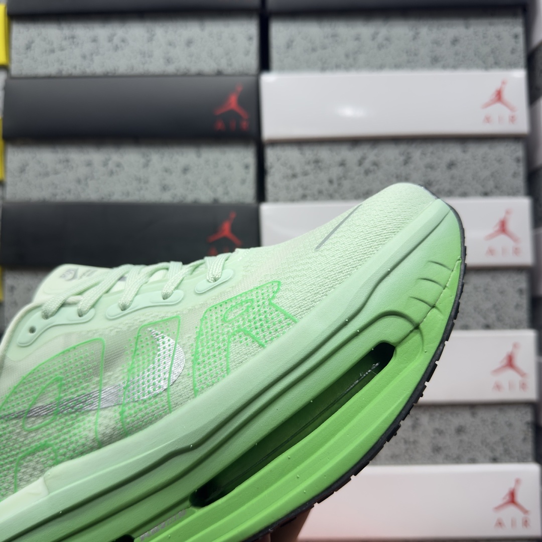 Nike Vomero Premium Barely (Green) - Image 8