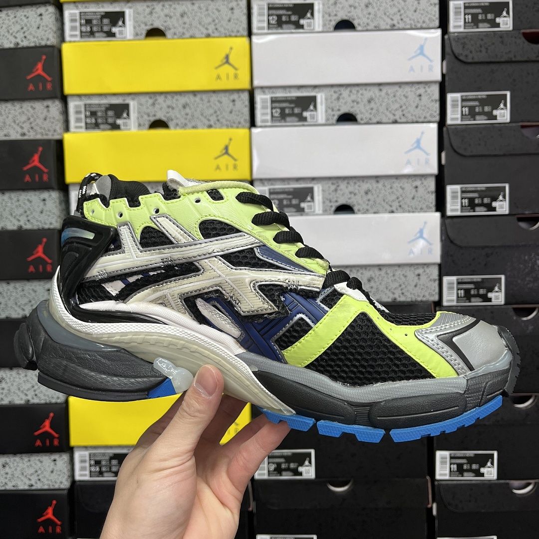 Balenciaga Runner/7.5 - Image 80