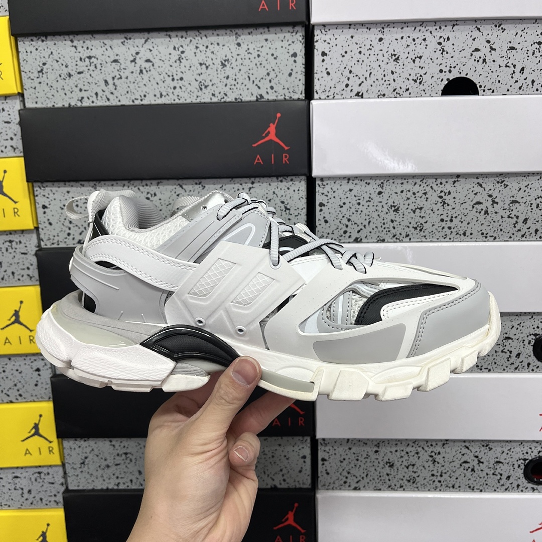 Balenciaga Track - Image 8
