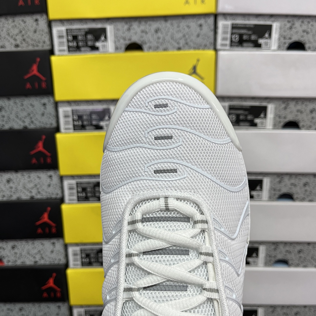 Nike Air Max Plus (White) - Image 5