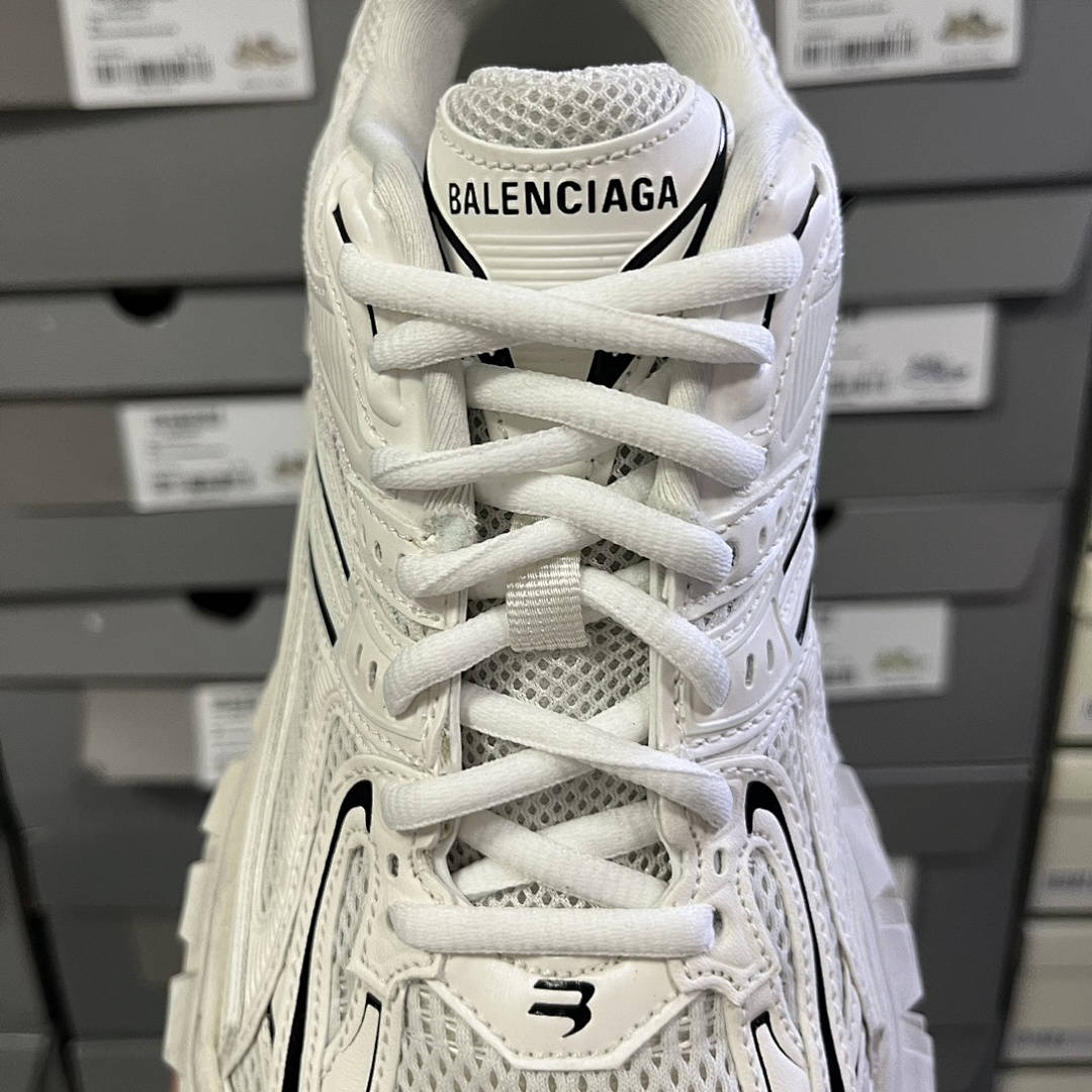 Balenciaga Defender - Image 97
