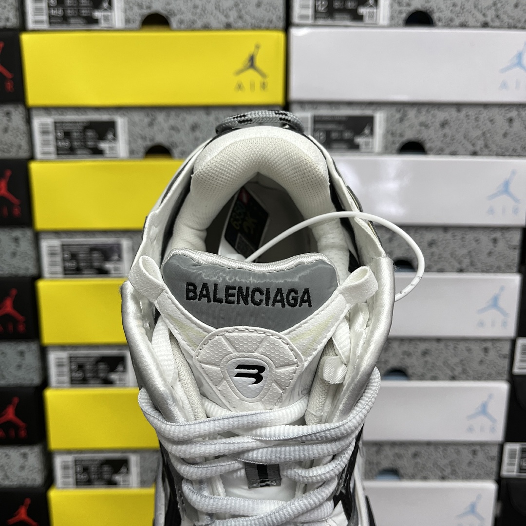 Balenciaga BLCG Runner 7 Gen - Image 2