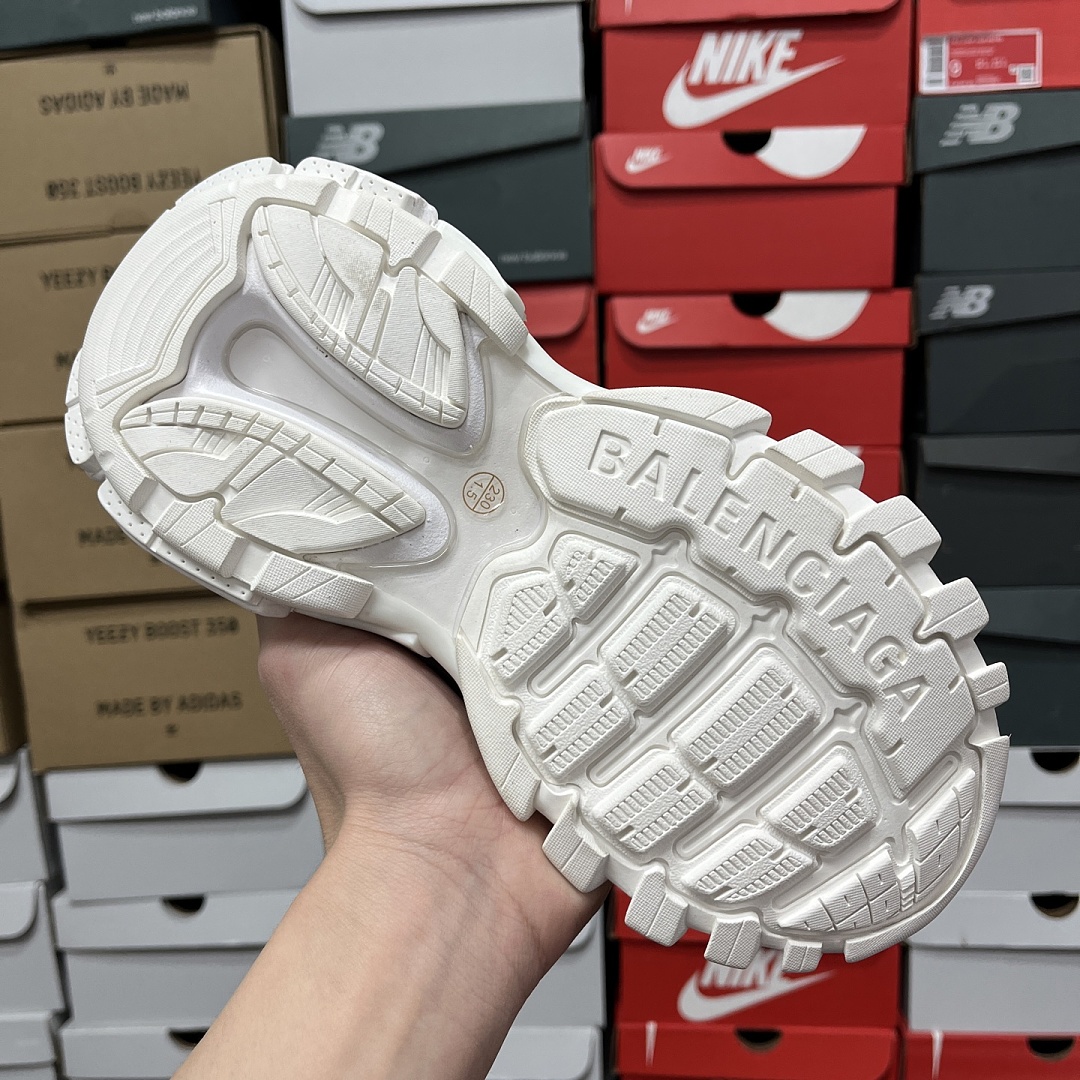 Balenciaga BLCG Track - Image 2