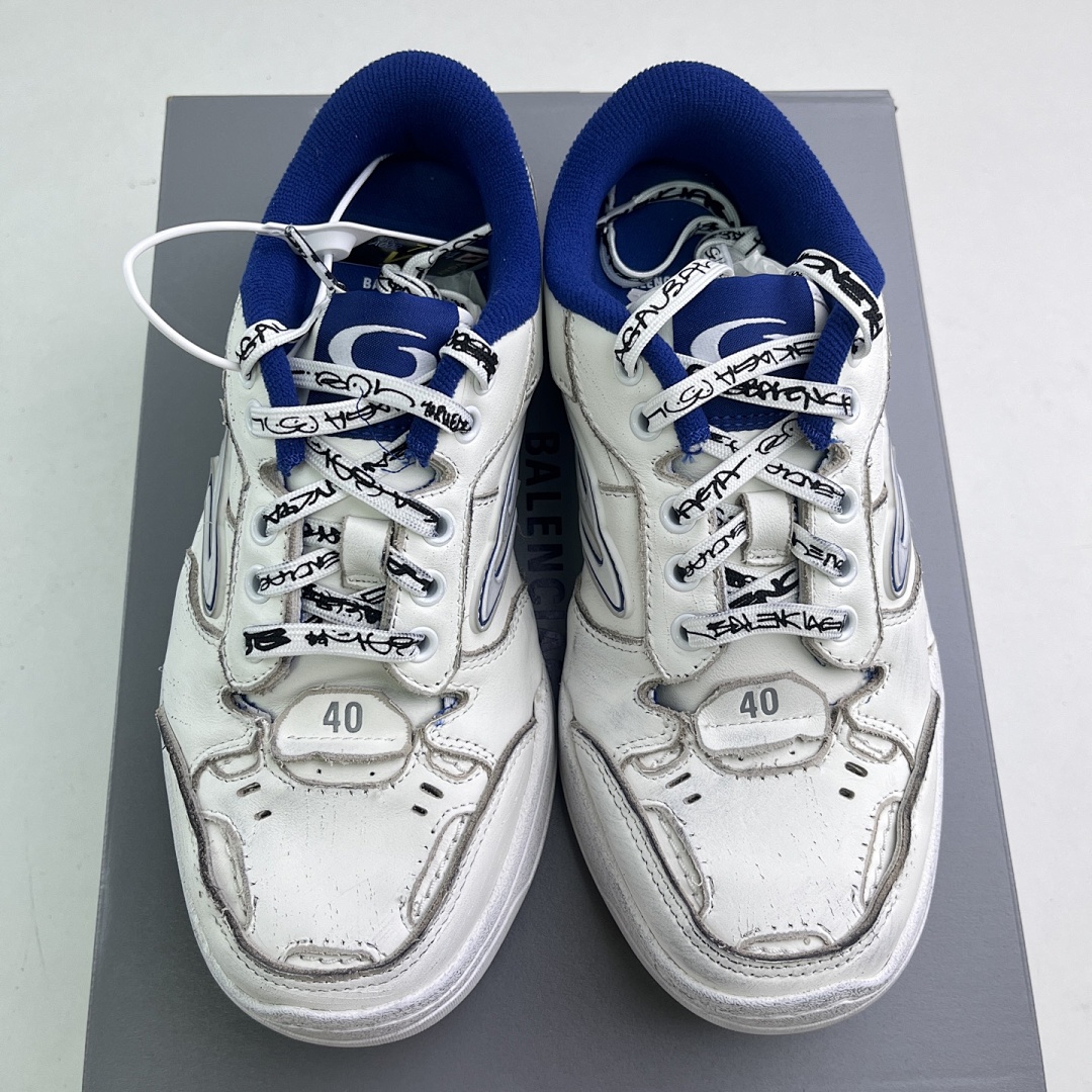 Balenciaga Hamptons Sneakers - Image 17