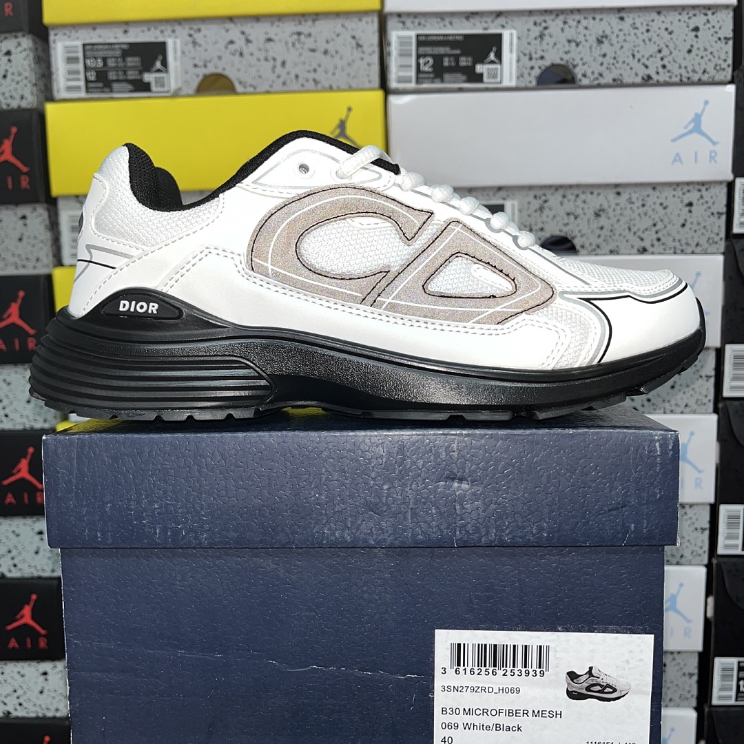 Dior B30