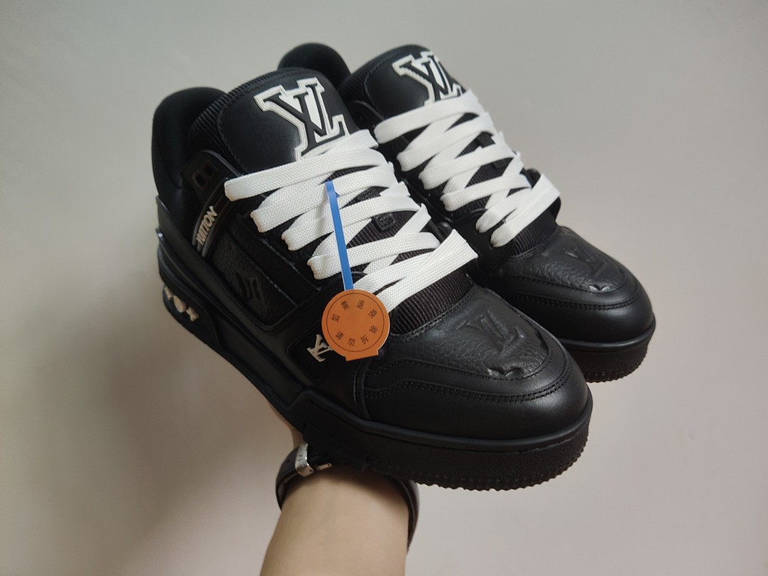 Louis Vuitton LV Trainer Blacck Embossed Monogram - Image 9