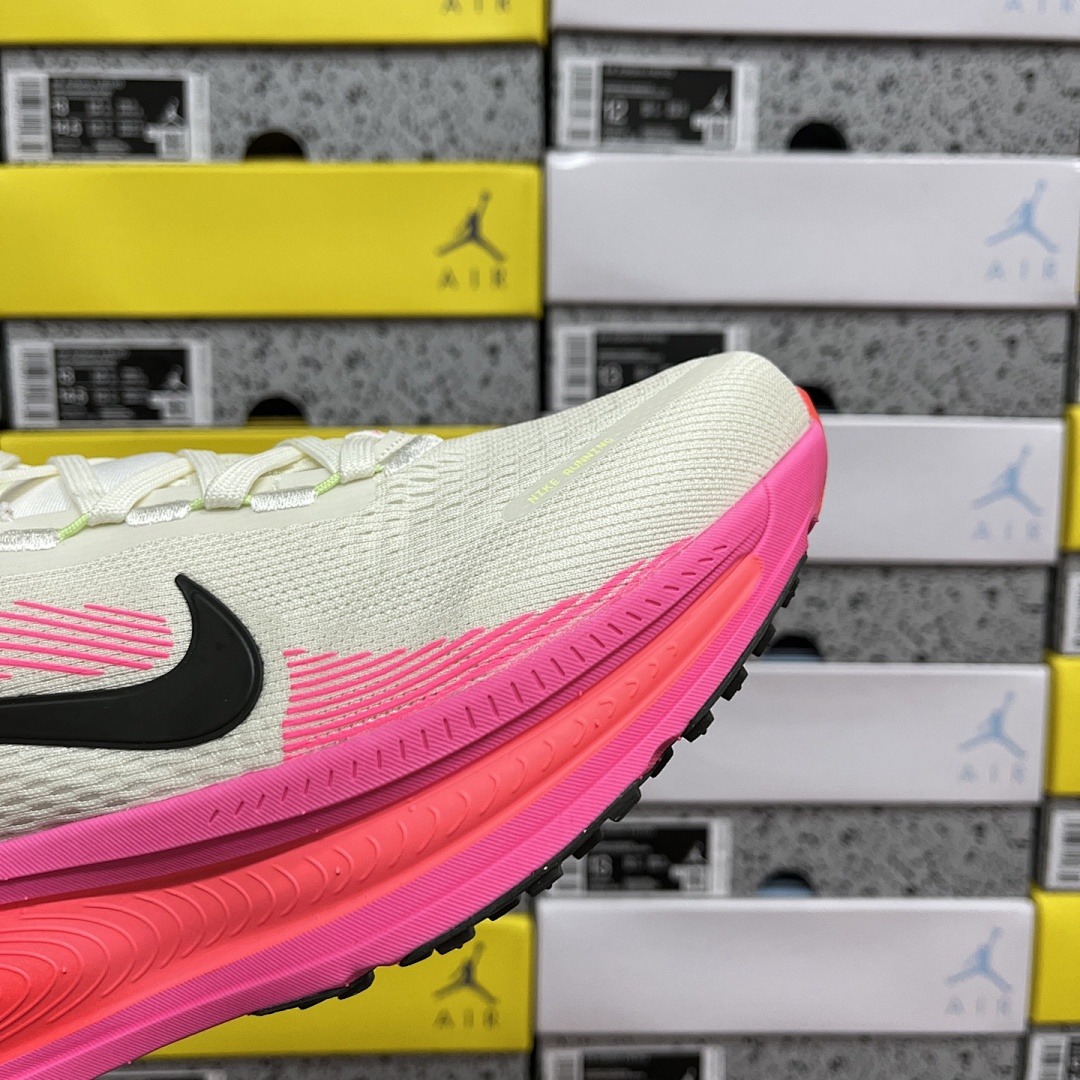 Nike Zoom Vomero - Image 3