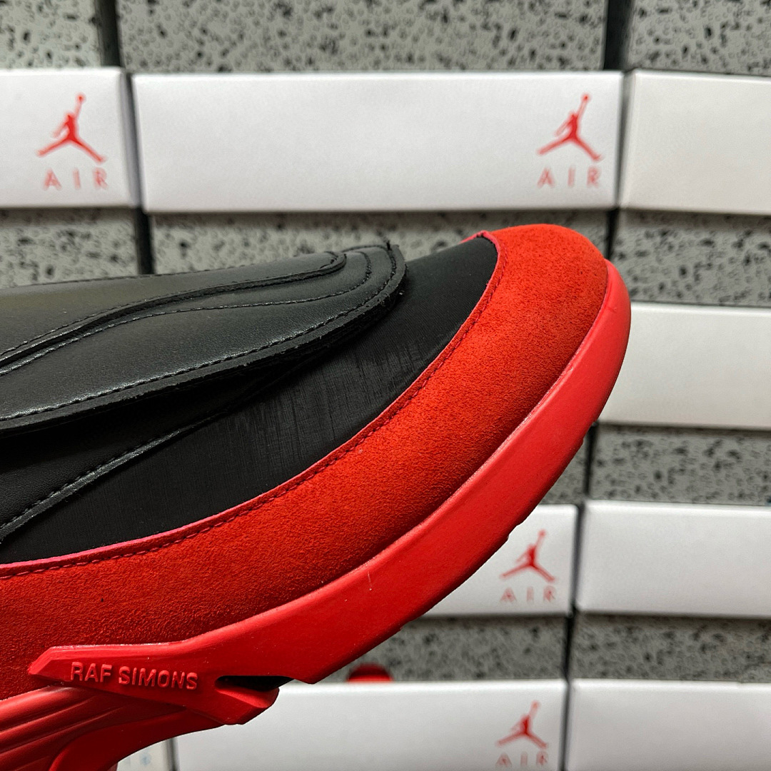 On Running Raf Simons Antei Low Top - Image 6