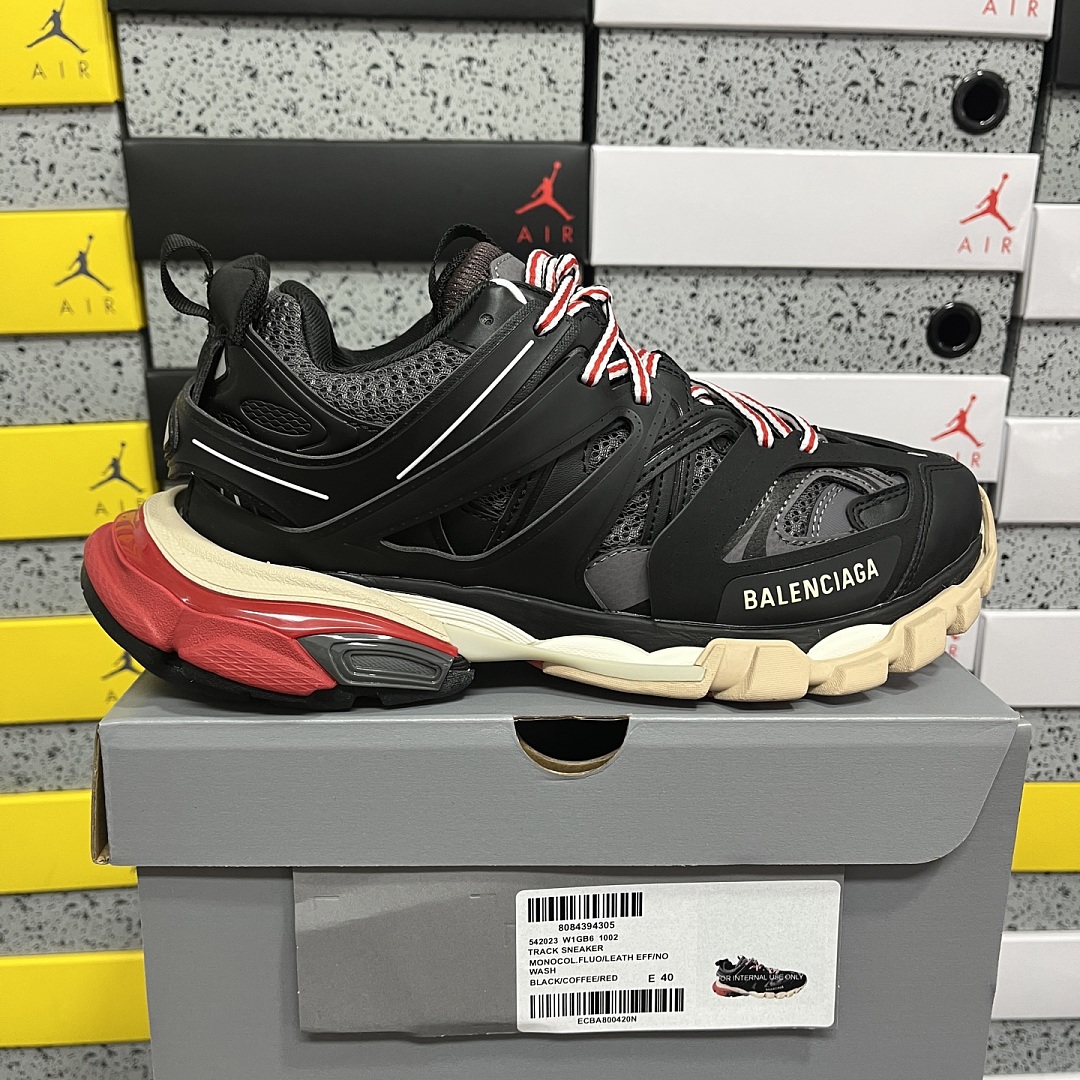 Balenciaga Track