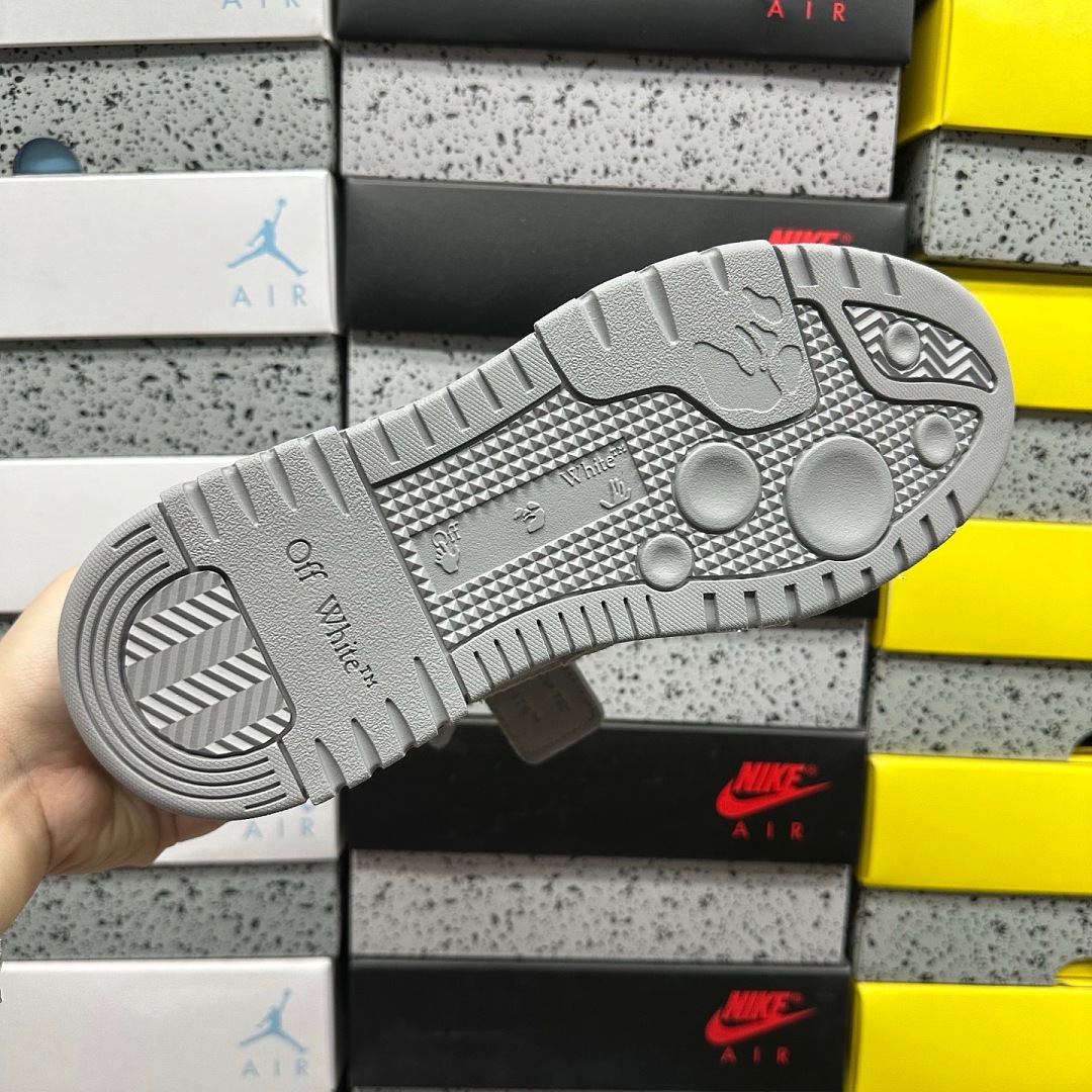 Off-White Out Of Office OOO Low Tops - Image 4