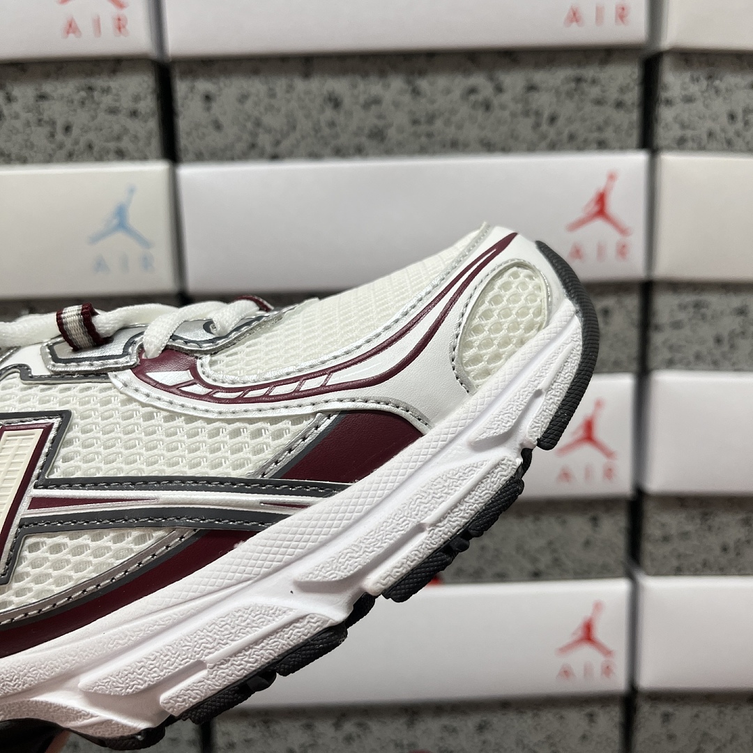New Balance 740V2 Mercury Red Castlerock - Image 9