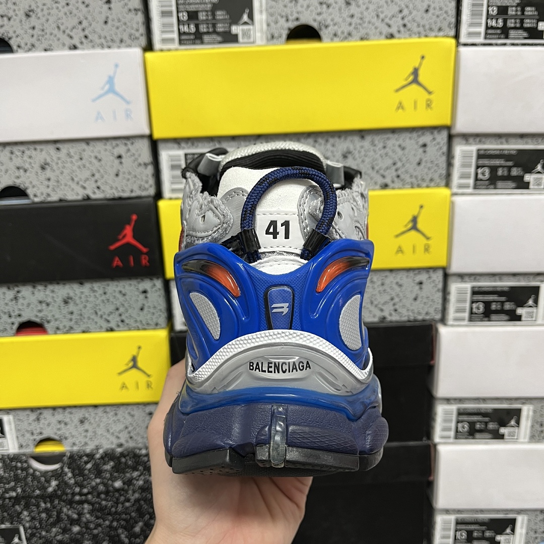 Balenciaga BLCG Runner 7.0 - Image 3