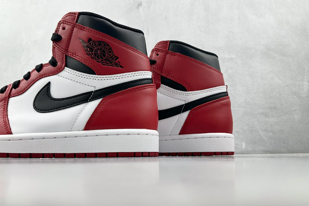 Chanel Air Jordan AJ1 Retro High - Image 8
