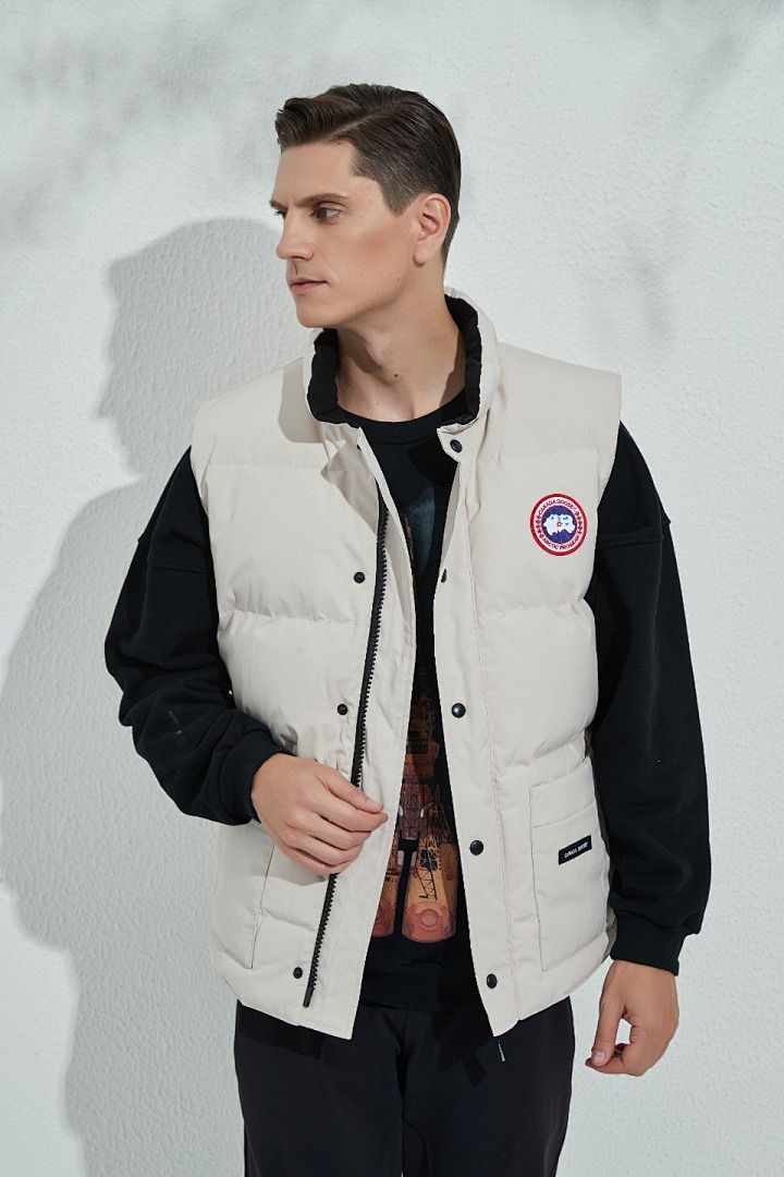 Canada Goose Freestyle Crew Gilet - Image 5