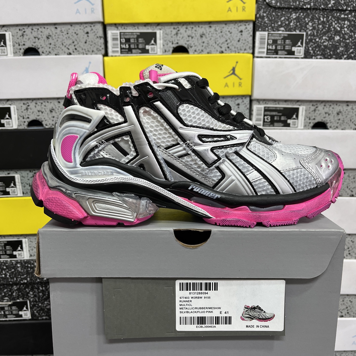 Balenciaga BLCG Runner 7.0 - Image 11