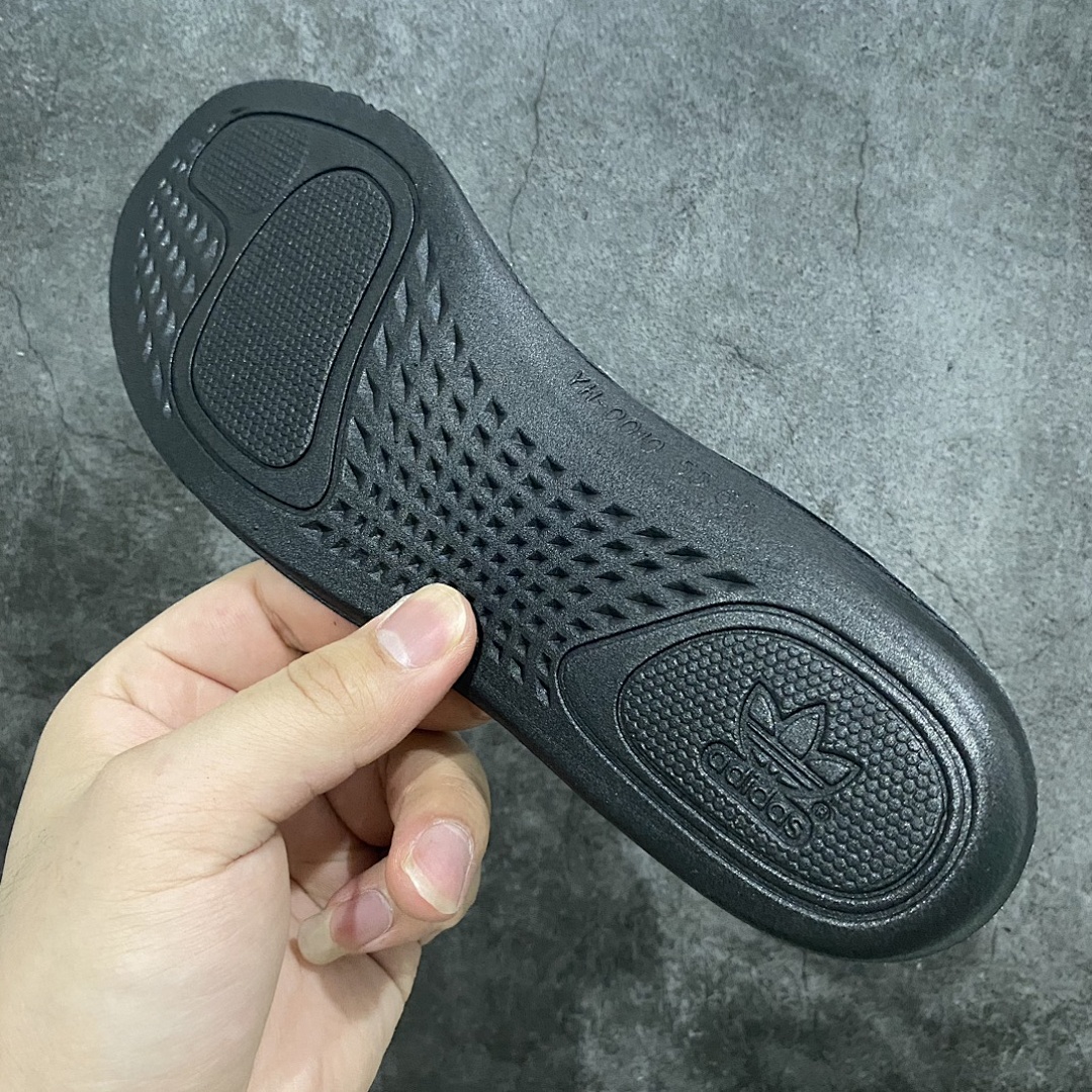 Adidas Yeezy 350 - Image 13