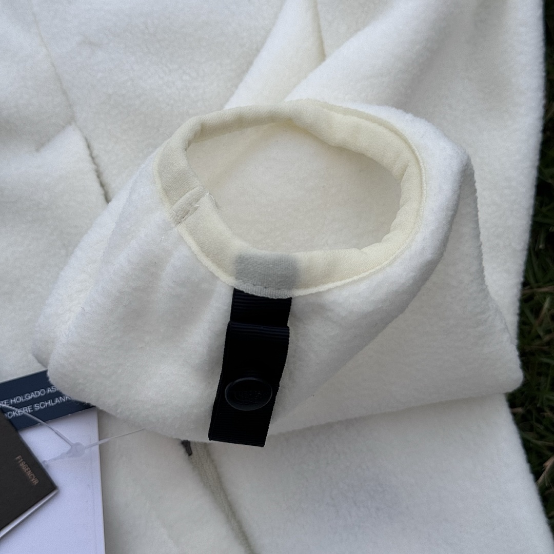 The North Face TNF Fleece Lining - Image 14