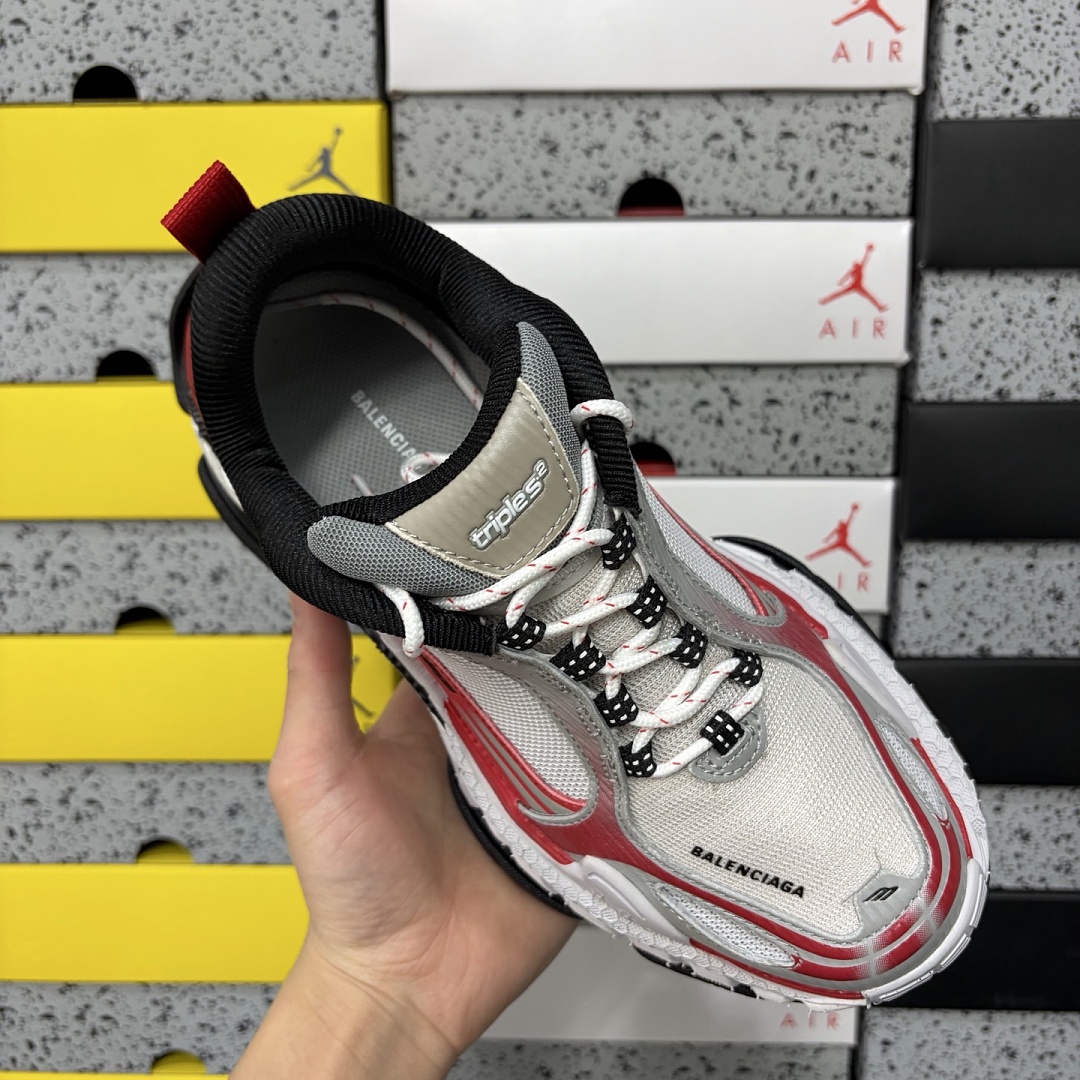 Balenciaga Triple S 2 - Image 9