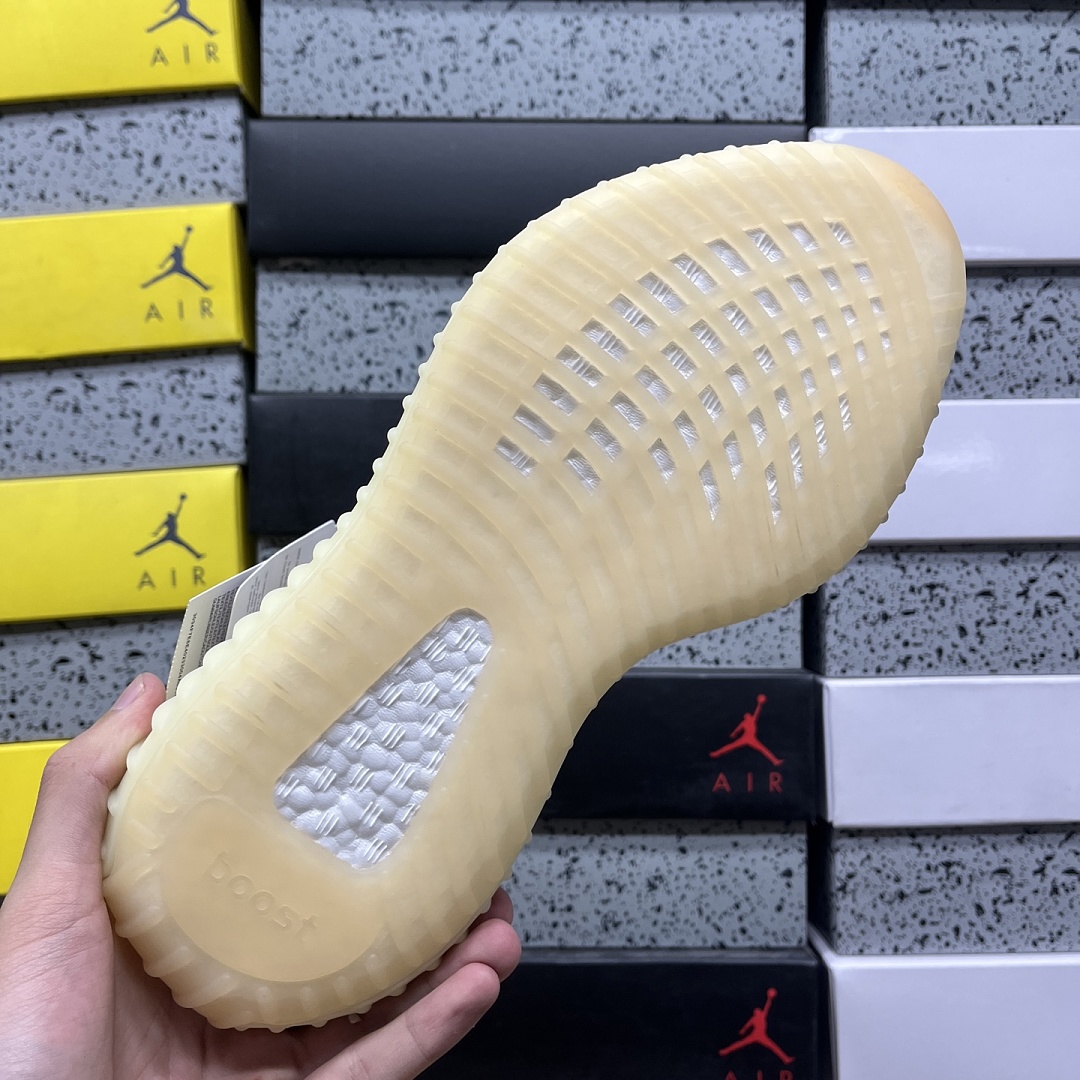 Adidas Yeezy Boost 350 V2 - Image 10