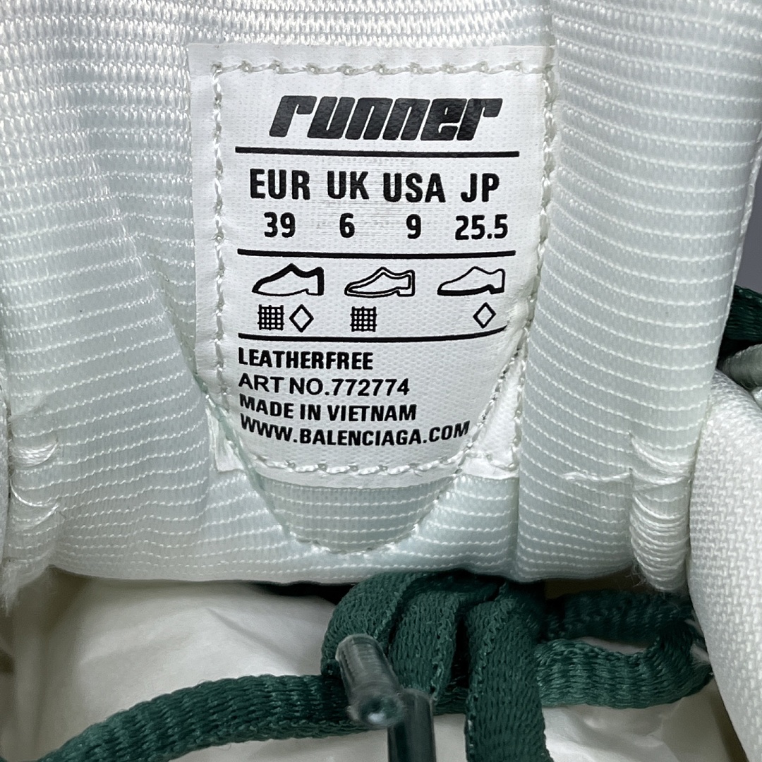 Balenciaga BLCG Runner 7.5 - Image 10