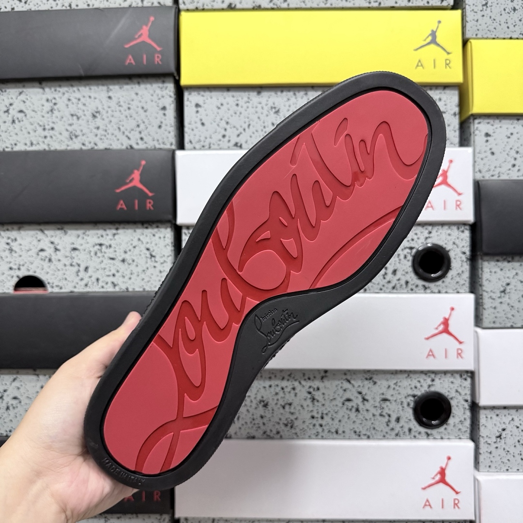 Christian Louboutin CL - Image 5