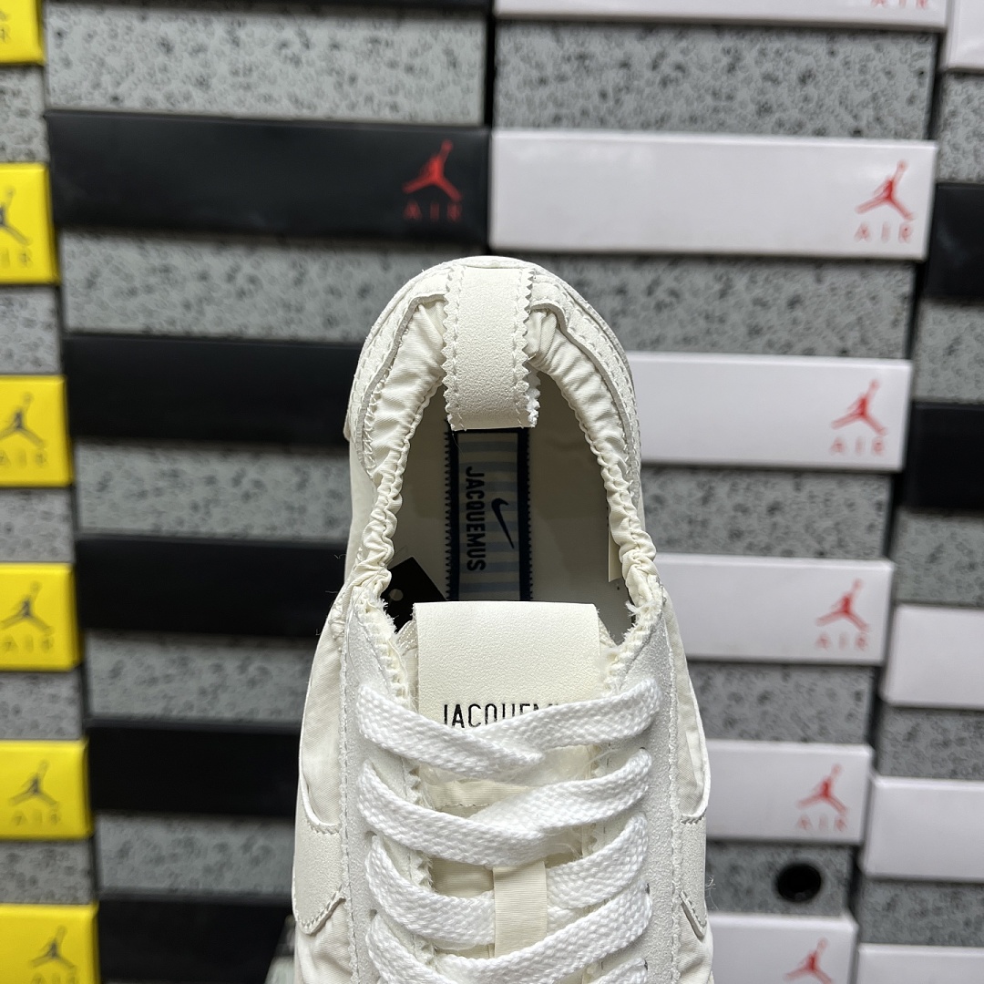 Nike Moon Shoe - Image 4
