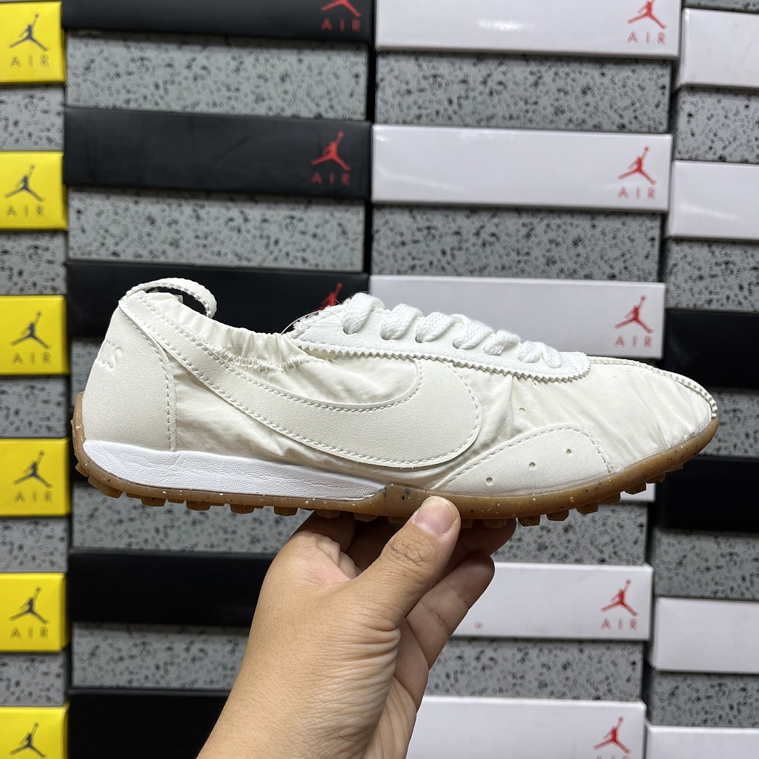 Nike Moon Shoe - Image 9