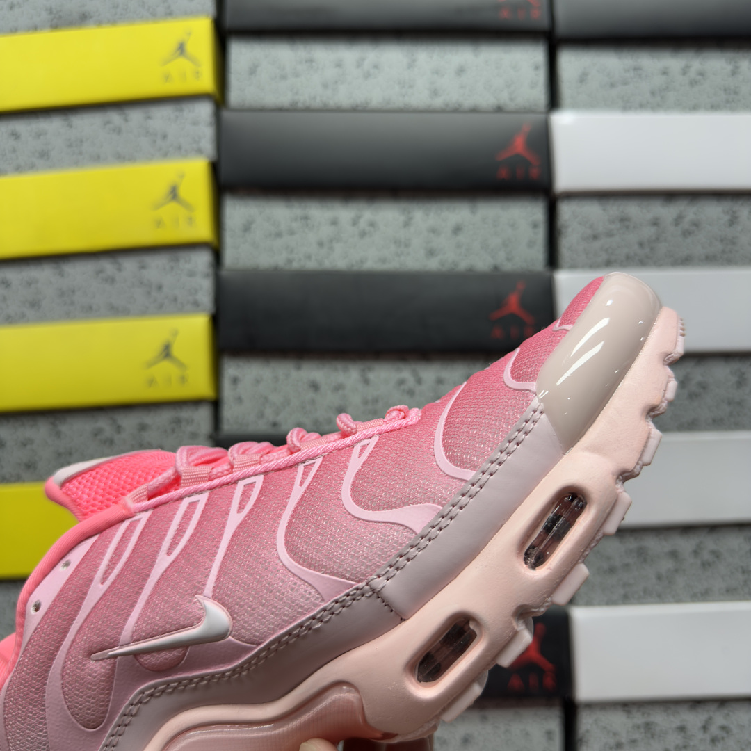 Nike Air Max Plus - Image 2