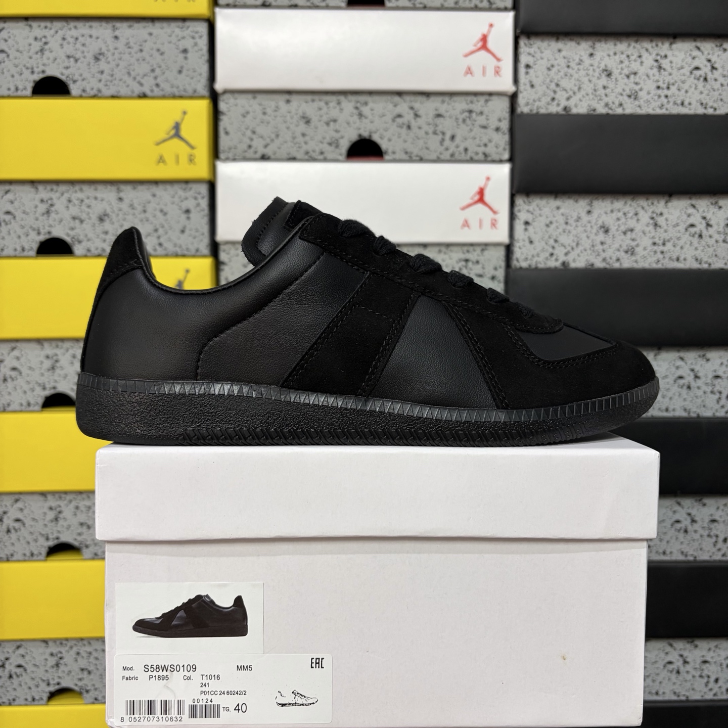 On Running Maison Margiela Replica - Image 13