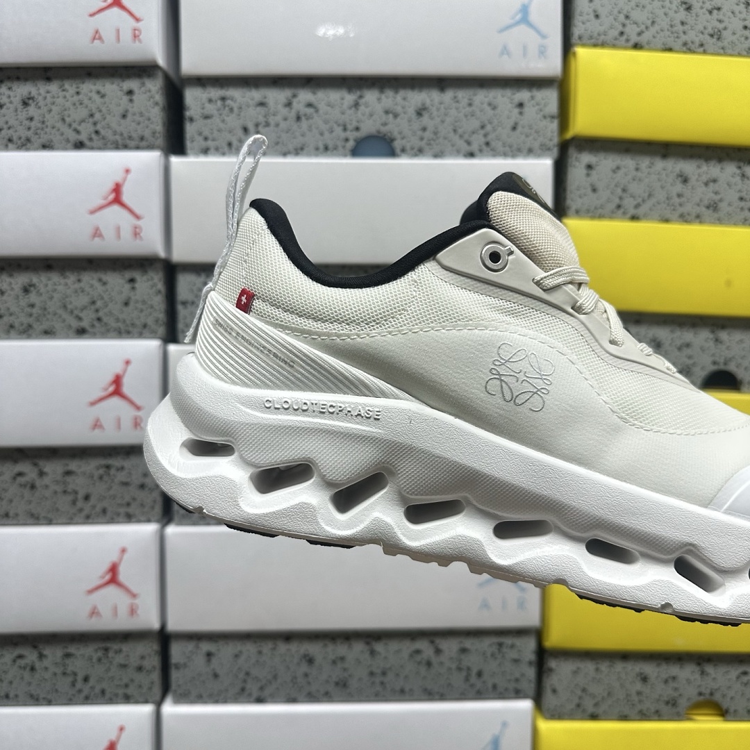 On Running Cloudtilt 2 LOEWE (Sand White) - Image 3