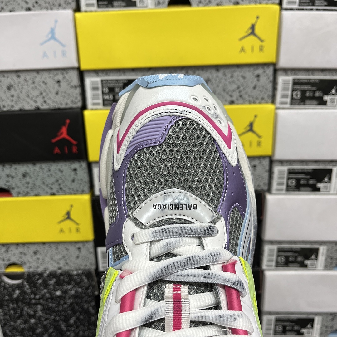 Balenciaga BLCG Runner 7.0 - Image 2