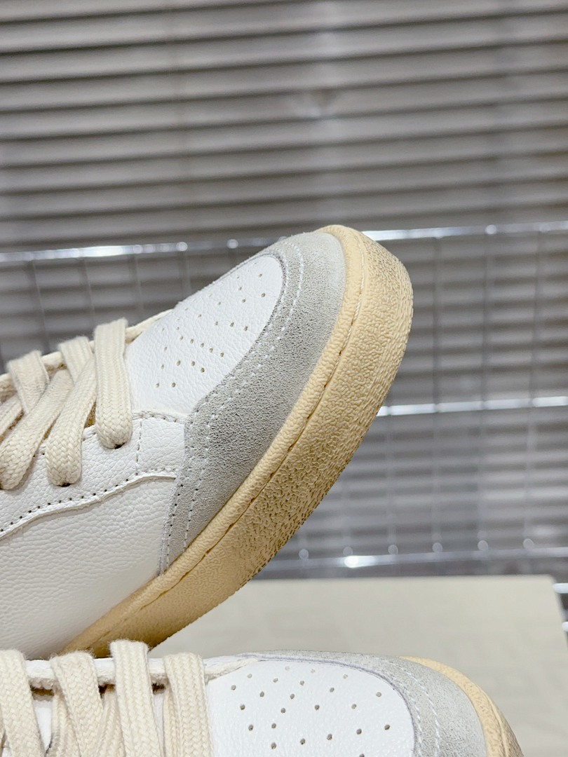 Golden Goose Deluxe Brand 14 - Image 3