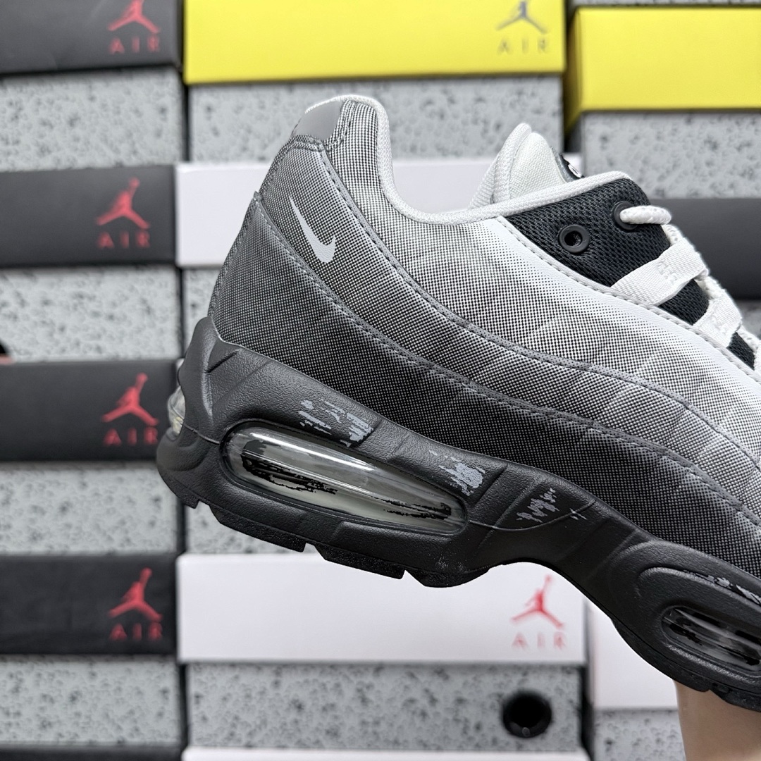Nike Air Max Muscle 95 Yu-Gi-Oh! Jonouchi II7404-100 - Image 7
