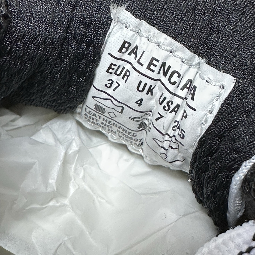 Balenciaga 3XL Extreme Lace 9010 - Image 2