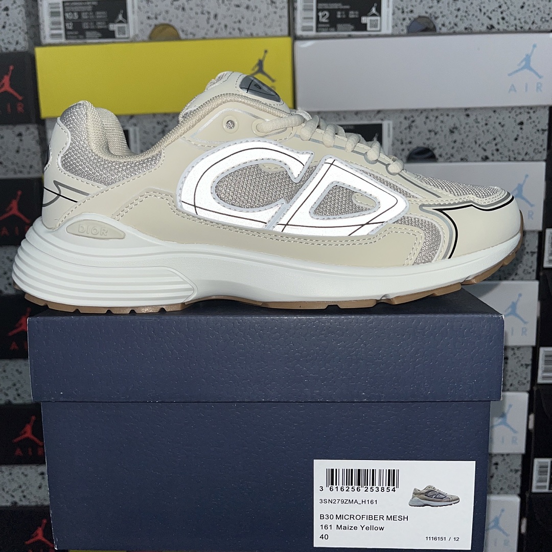 Dior B30